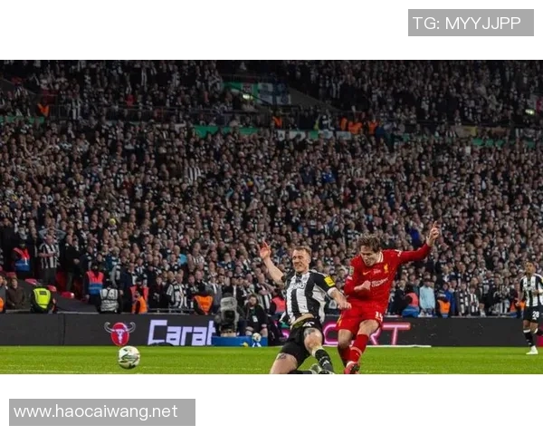 曼联对阵纽卡斯尔全景直播精彩回顾与赛前分析尽在此处 曼联对阵纽卡斯尔全景直播精彩回顾与赛前分析尽在此处